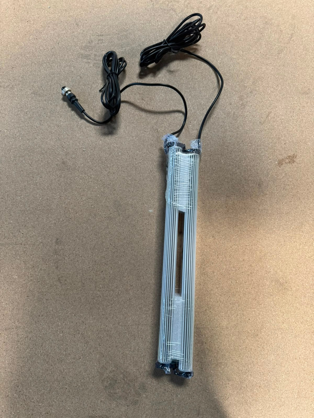 2x 30cm 30° Leisten mit 280cm Kabel + Trafo
